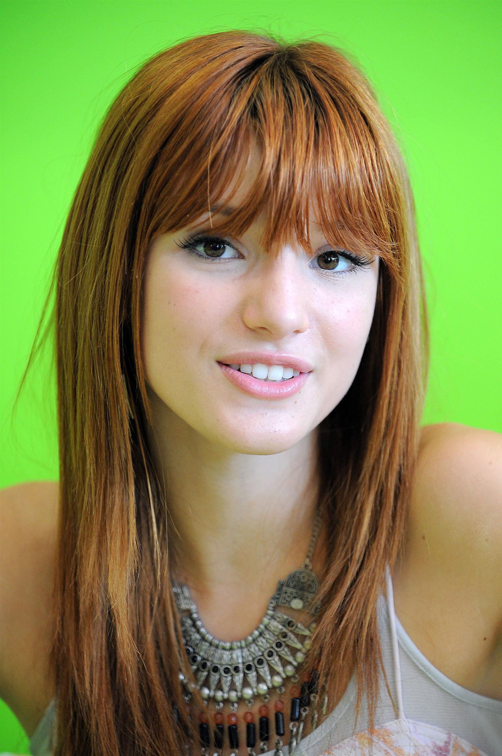 Bella Thorne hosts the Grand Opening of YoBlendz | Picture 66712